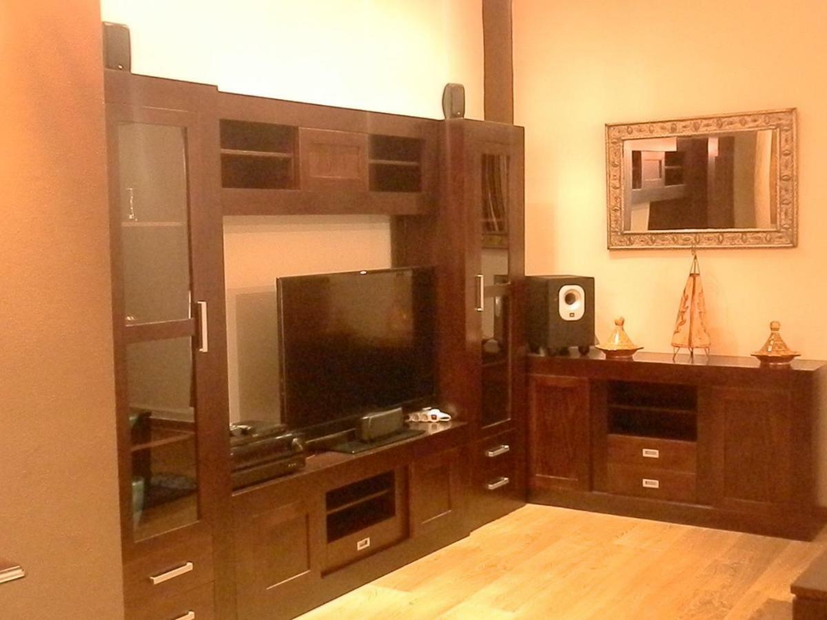 Apartment -1-igual Que Tu Casa, Garaje Gratis, En El Centro Ubeda (Andalucia)